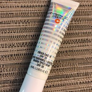 MAC discontinued tinted Lightful C cream